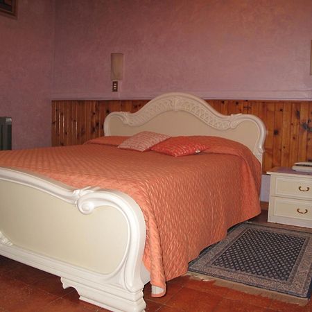 קרסולי Hotel Ristorante La Nuova Fattoria חדר תמונה
