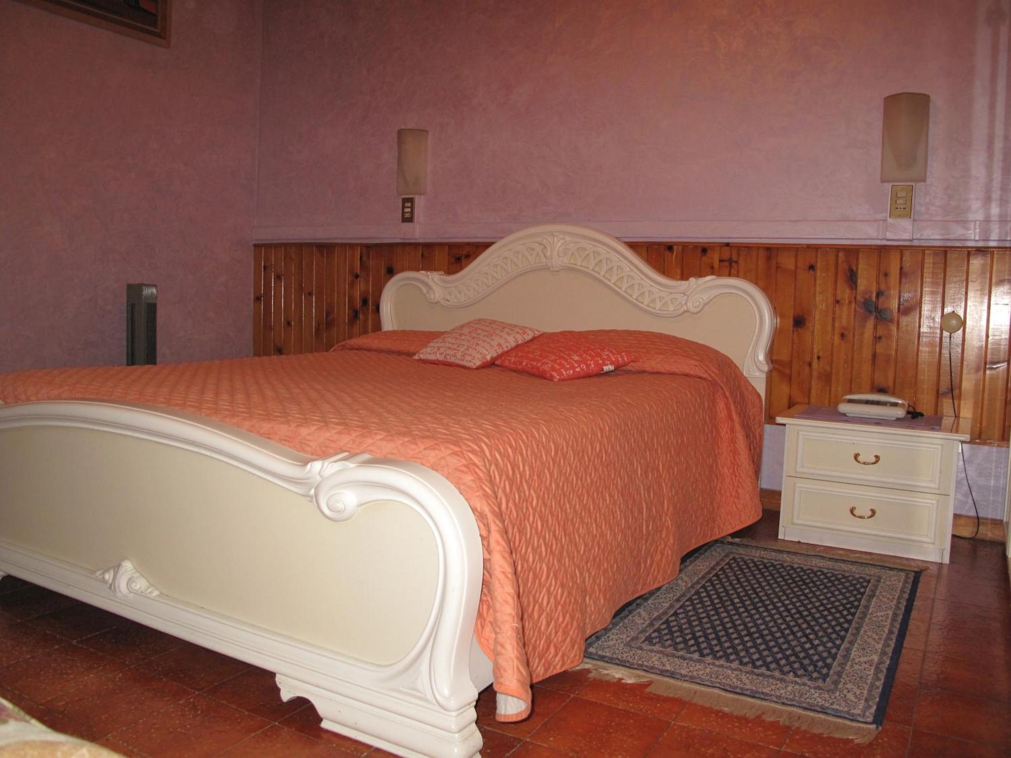 קרסולי Hotel Ristorante La Nuova Fattoria חדר תמונה