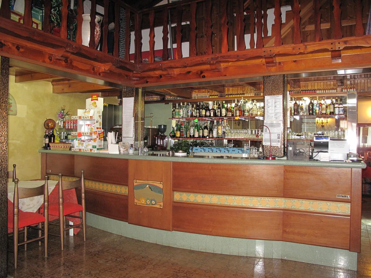 קרסולי Hotel Ristorante La Nuova Fattoria מראה חיצוני תמונה